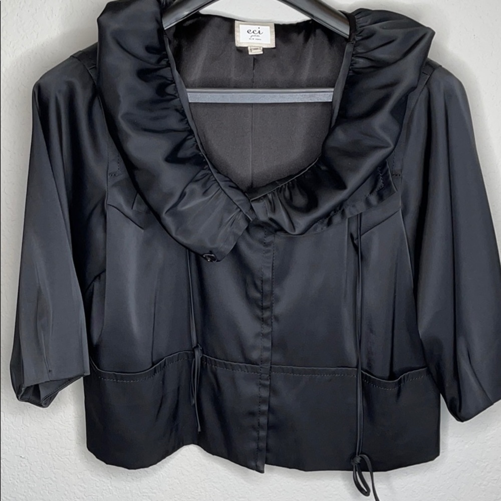 Eci Black Cropped Jacket- Versatile - image 3